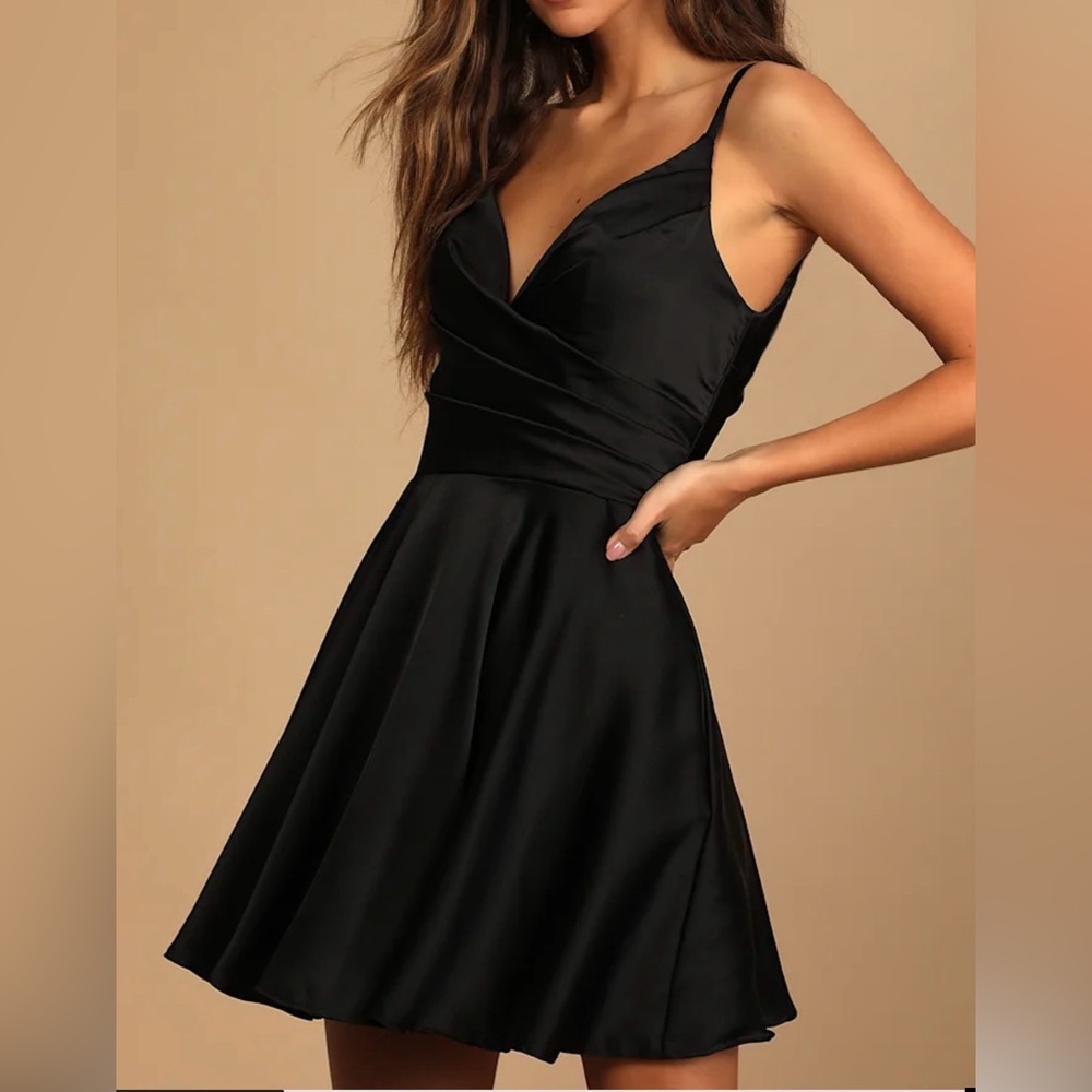 Lulus Remarkable Romance Black Satin Skater HOCO Dress with Pockets Size 8
